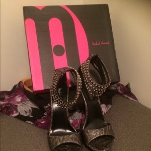 Michael Antonio Open Toe Heels